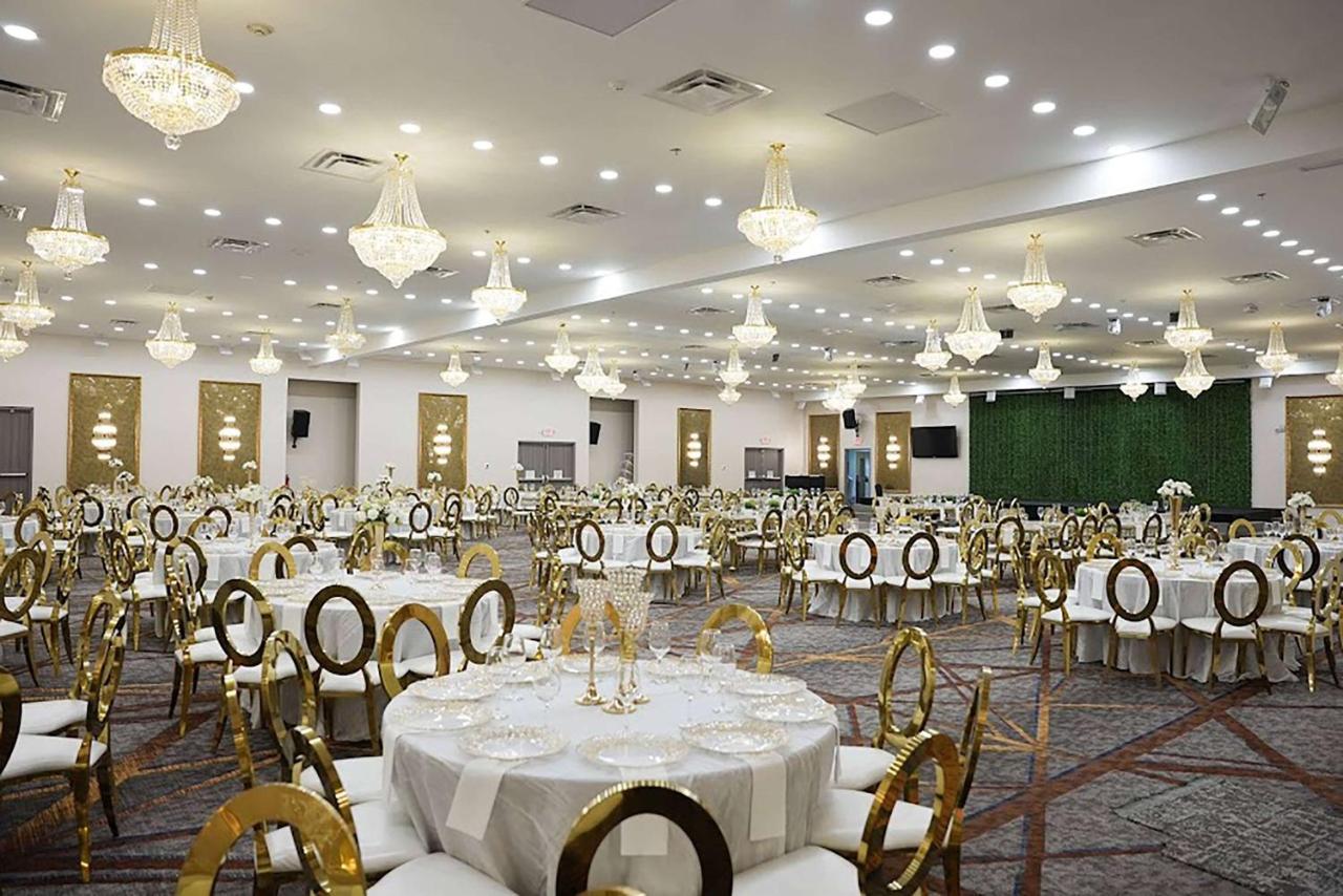 Ramada By Wyndham Dfw Airport Hotel Irving Bagian luar foto